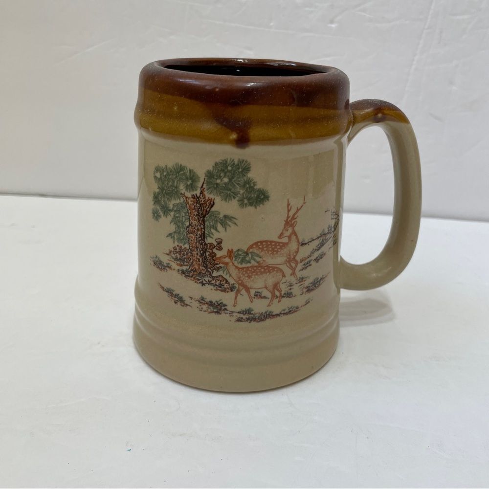VINTAGE CERAMIC MUG WITH DEER SCENE